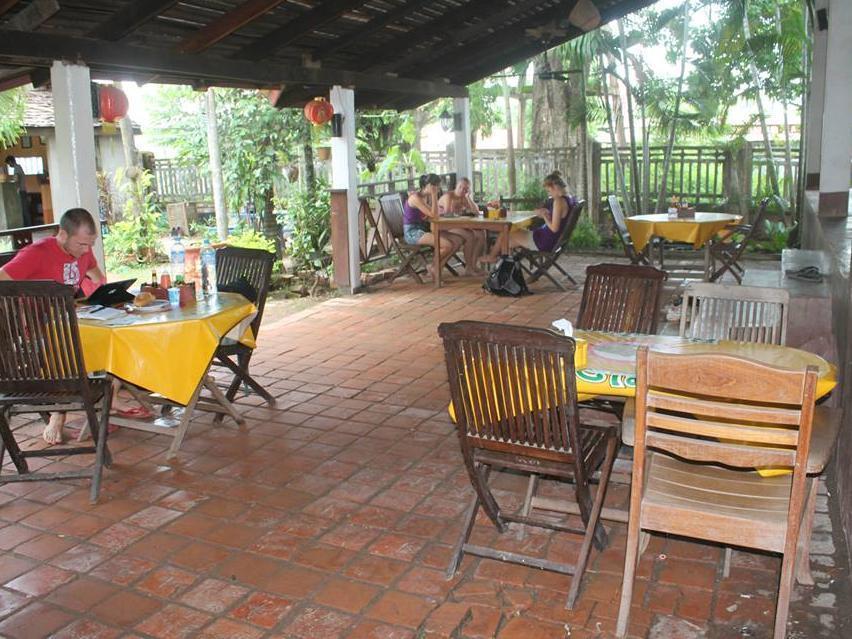 Thakhek Travel Lodge Exteriér fotografie